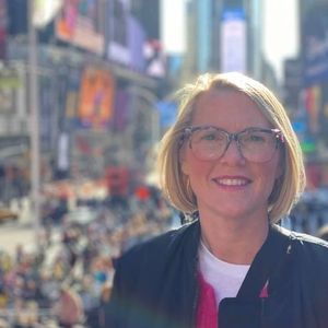 Meet your Posher, Laura